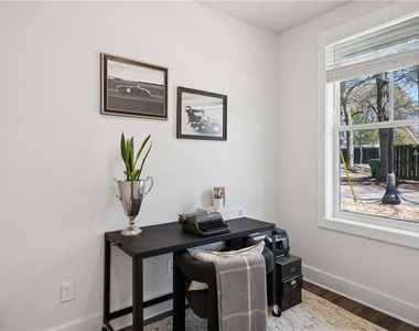 1350 May Avenue Se - Photo Thumbnail 5