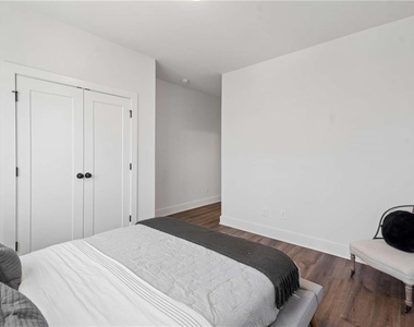 1350 May Avenue Se - Photo Thumbnail 26