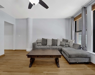 431 S Dearborn Street - Photo Thumbnail 6