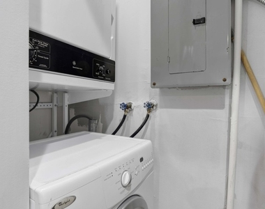 431 S Dearborn Street - Photo Thumbnail 18