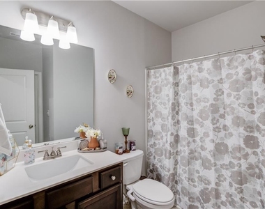 404 Henson Farm Drive - Photo Thumbnail 13