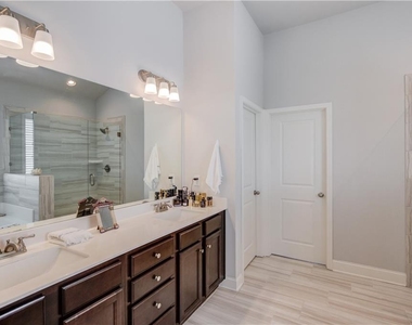 404 Henson Farm Drive - Photo Thumbnail 19