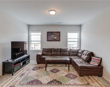 404 Henson Farm Drive - Photo Thumbnail 16