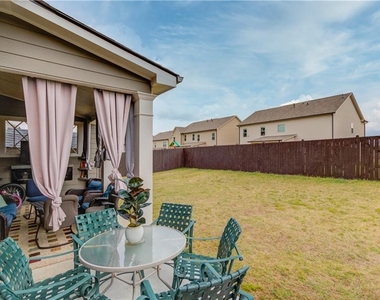 404 Henson Farm Drive - Photo Thumbnail 33
