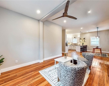 1130 Larosa Terrace Sw - Photo Thumbnail 5