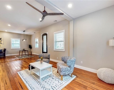 1130 Larosa Terrace Sw - Photo Thumbnail 4