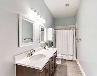 1130 Larosa Terrace Sw - Photo Thumbnail 16