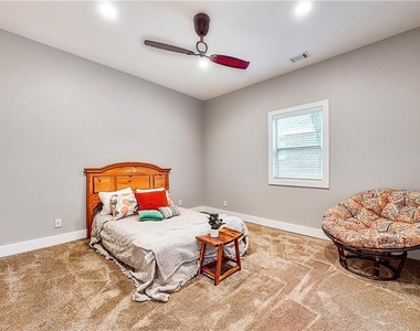 1130 Larosa Terrace Sw - Photo Thumbnail 11
