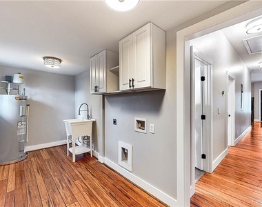 1130 Larosa Terrace Sw - Photo Thumbnail 10