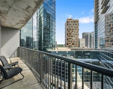 1080 Peachtree Street Ne - Photo Thumbnail 11