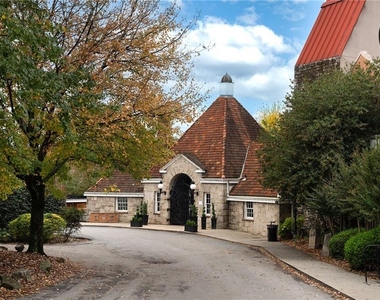 1080 Peachtree Street Ne - Photo Thumbnail 48