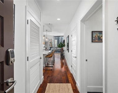 1080 Peachtree Street Ne - Photo Thumbnail 19