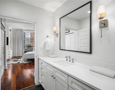 1080 Peachtree Street Ne - Photo Thumbnail 17