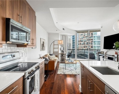 1080 Peachtree Street Ne - Photo Thumbnail 3