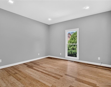 475 Trammell Drive - Photo Thumbnail 27