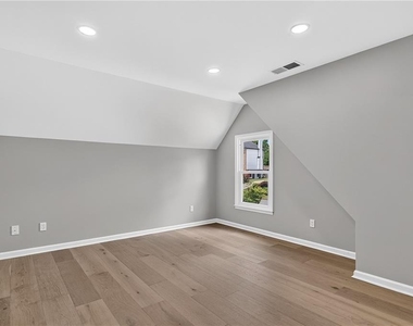 475 Trammell Drive - Photo Thumbnail 31
