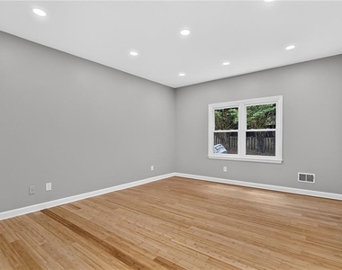 475 Trammell Drive - Photo Thumbnail 21