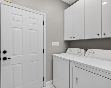 475 Trammell Drive - Photo Thumbnail 18