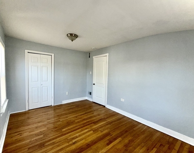 2531 N Tripp Avenue - Photo Thumbnail 6