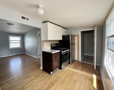 2531 N Tripp Avenue - Photo Thumbnail 1