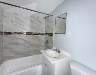 2531 N Tripp Avenue - Photo Thumbnail 8