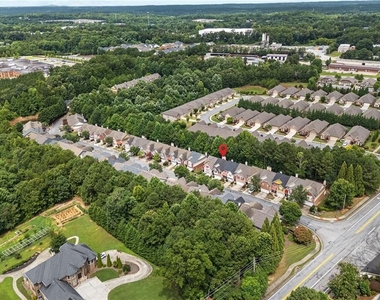 386 Creek Manor Way - Photo Thumbnail 37