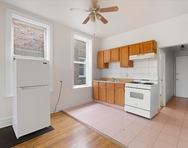 3133 W Augusta Boulevard - Photo Thumbnail 7