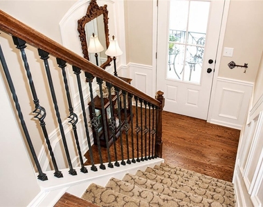 3661 Chicago Street - Photo Thumbnail 4