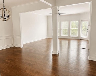 3661 Chicago Street - Photo Thumbnail 13