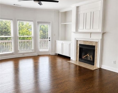3661 Chicago Street - Photo Thumbnail 11