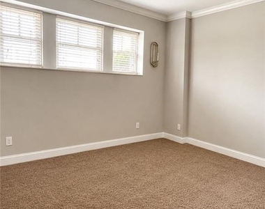 3661 Chicago Street - Photo Thumbnail 27