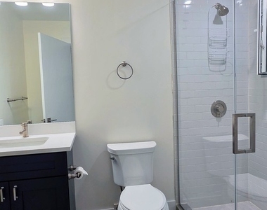 2230 W Wilson Avenue - Photo Thumbnail 10