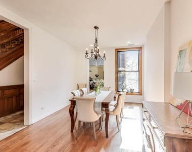 4553 S Ellis Avenue - Photo Thumbnail 8