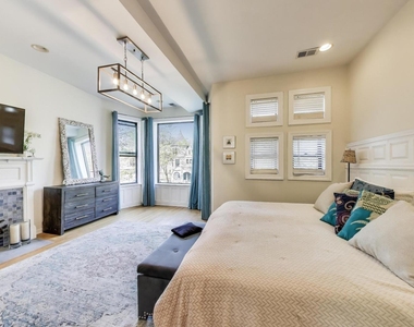 4553 S Ellis Avenue - Photo Thumbnail 22