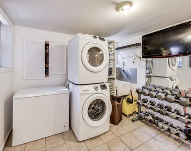 4553 S Ellis Avenue - Photo Thumbnail 54