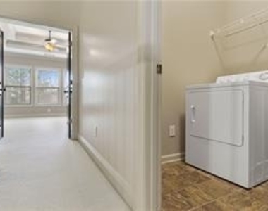 5429 Willow Oak Drive - Photo Thumbnail 18