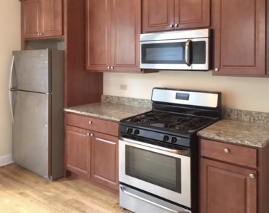3523 W Fullerton Avenue - Photo Thumbnail 5