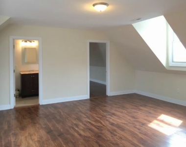3523 W Fullerton Avenue - Photo Thumbnail 13