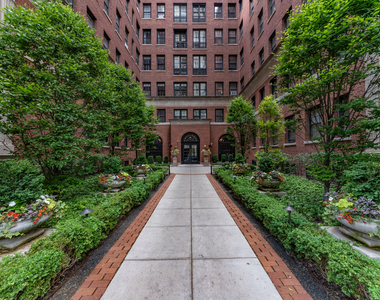 400 W Deming Place - Photo Thumbnail 1