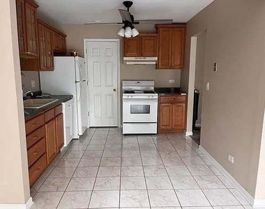 1544 Williamsburg Drive - Photo Thumbnail 1