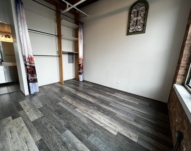 331 S Peoria Street - Photo Thumbnail 10