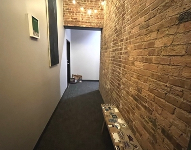 331 S Peoria Street - Photo Thumbnail 18