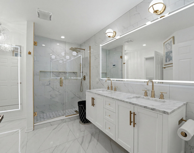 1117 Hawthorne Lane - Photo Thumbnail 23