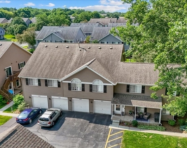 453 Village Creek Drive - Photo Thumbnail 34