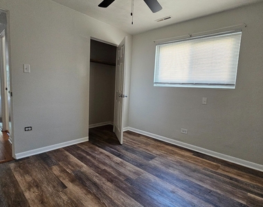 115 157th Street - Photo Thumbnail 4
