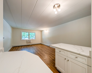 444 S Spring Road - Photo Thumbnail 7