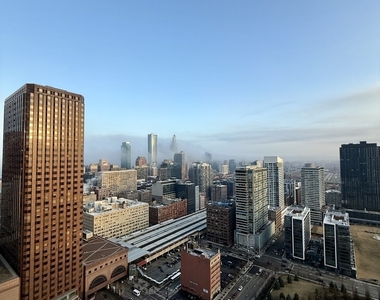 235 W Van Buren Street - Photo Thumbnail 13
