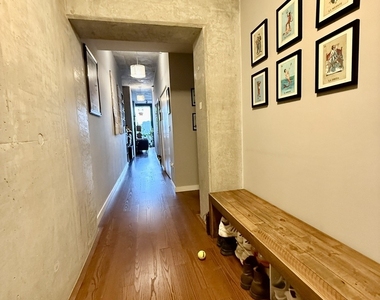 235 W Van Buren Street - Photo Thumbnail 4