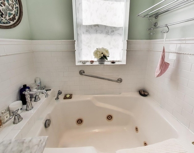 114 South Boulevard - Photo Thumbnail 25