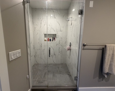 1701 W Webster Avenue - Photo Thumbnail 7